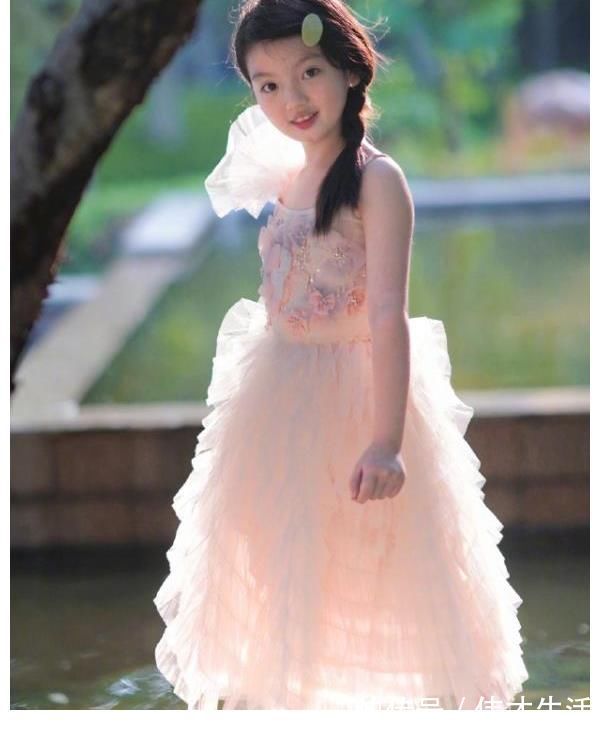 爸爸去哪兒四年后,楊陽(yáng)洋秀氣,阿拉蕾精致,看見Kimi:男神