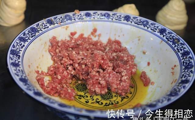 调白菜肉馅水饺，牢记“3放1不放”，肉馅不腥不柴不破皮不出水