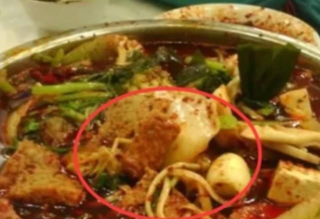 麻辣烫老板最“不希望”你拿的食材，脸上笑嘻嘻，心里“气跳脚”