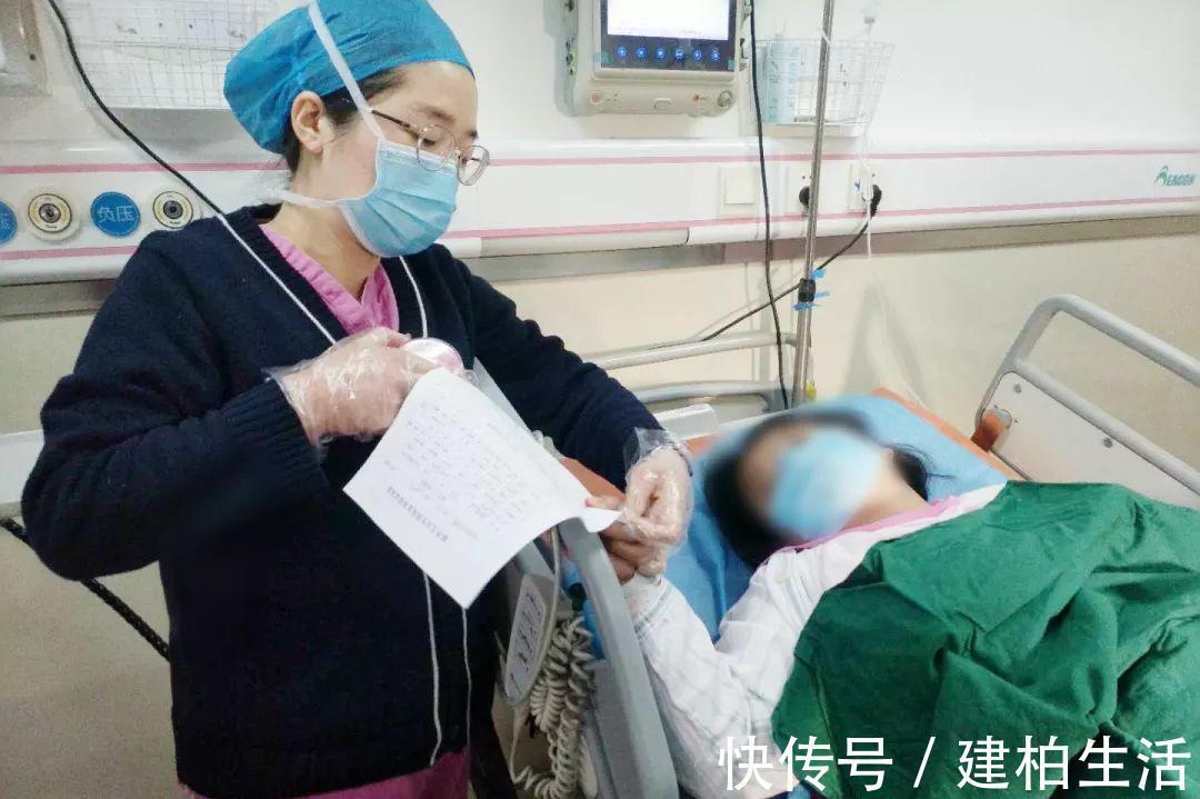 宝妈|顺产有多难？产妇现场直播分娩过程，网友：隔着屏幕都感觉到疼！