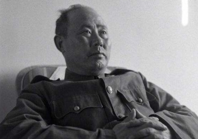 将领|北平和平起义后,老蒋一部分手下嫡系将领,是如何处理的?