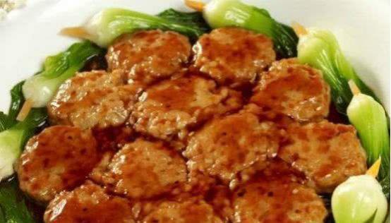 为客人准备了一些超级美味的硬菜开胃菜后很容易吃米饭很好吃