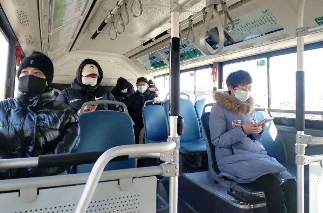 线路|90辆宇通客车上线!辽宁盘锦步入5G智慧快速公交新时代