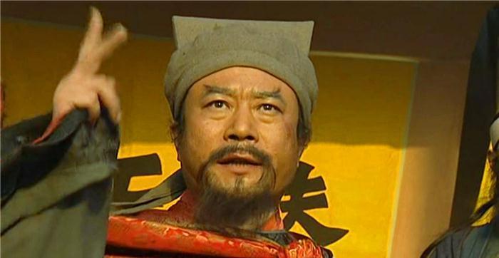 朝廷$梁山108将有一好汉,其实是“朝廷奸细”,作者在取名时早已透露