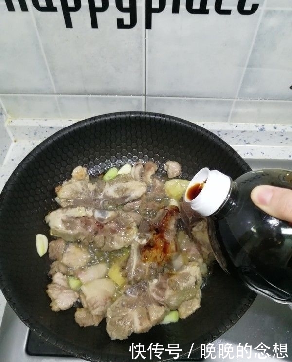 酸菜|大爷卖这“懒人菜”,5元一斤,每天200斤不够卖,明星也爱吃