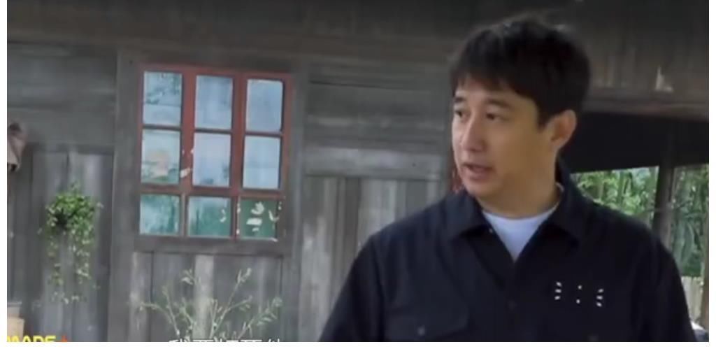 蘑菇|48岁特工苦寻妻子25年,不料妻子已是英国贵族,门一开倪萍愣住了