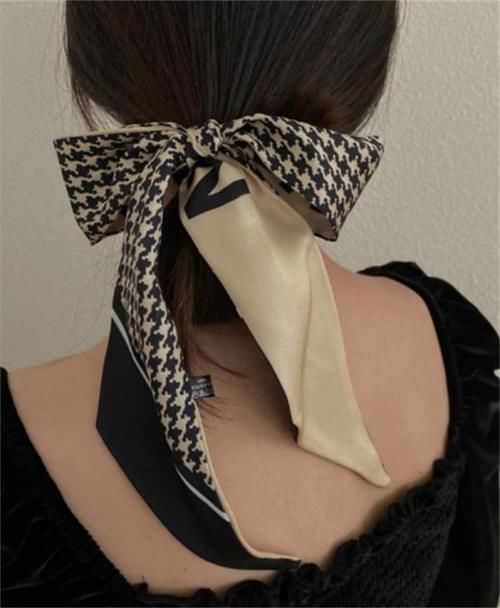 ＂配饰＂如何搭出高级感，记住这几点技巧，成为精致的女人