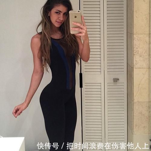有着90-58-90比例的她，凭借这肌肉身材，收获千万粉丝
