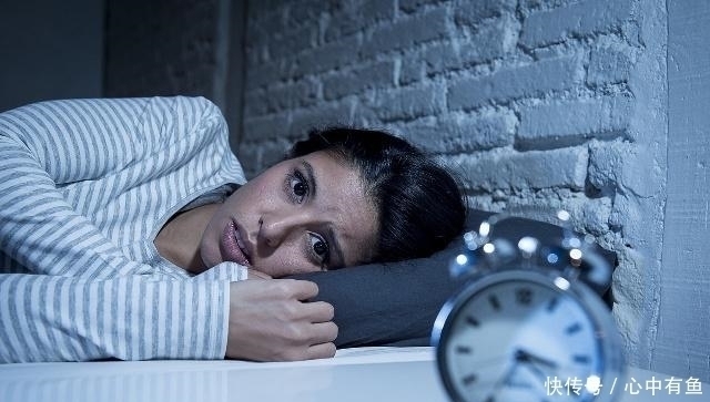 医生|经常失眠怎么办?医生:睡前做好3件事,助你一夜酣睡到天亮