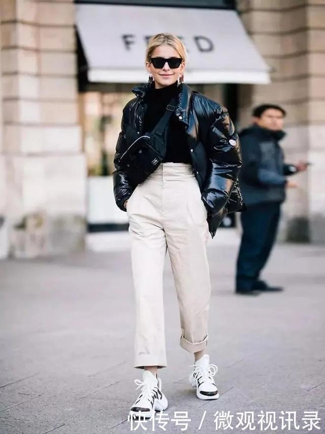 该穿羽绒服了!小个子冬天穿这4款最好看!最显高!最保暖