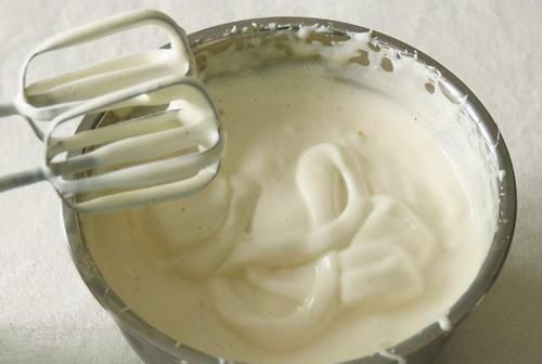 自制老式鸡蛋糕,不加一滴水,学会这个配方技巧,不用去蛋糕店了