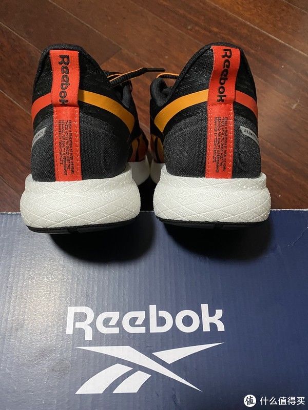 reebok 实惠又小众的跑鞋Reebok FOREVER FLOATRIDE EN