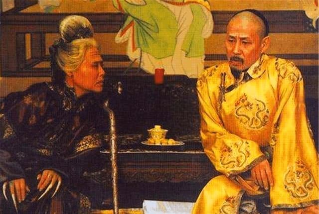 庄文皇后|孝庄文皇后为何与儿子顺治的关系不好,却和孙子康熙相处融洽?