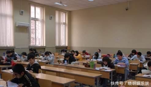 班级|教室这3个座位是'学霸专位'，能坐上的成绩都不赖，学渣只能眼红