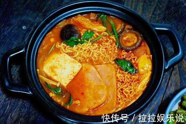 空心菜|宝妈晒一家三口的晚餐，虽然素了点，但好吃又省事，全家都喜欢