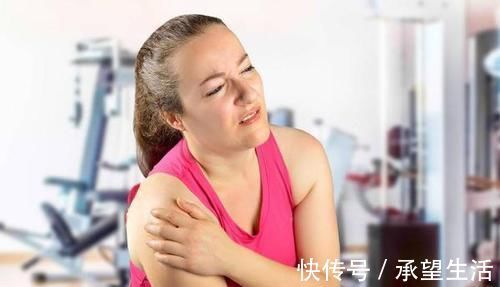 心脏|身体有4个异变,或是心脏不适导致的,要警惕心梗正在悄悄靠近