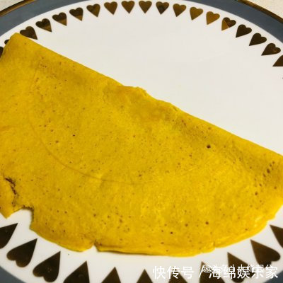烤南瓜|奶香南瓜鸡蛋饼的懒人做法,简单美味