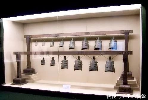 长花大|博物馆长花大价钱买文物,都说他被骗了,专家说:国宝,价值连城