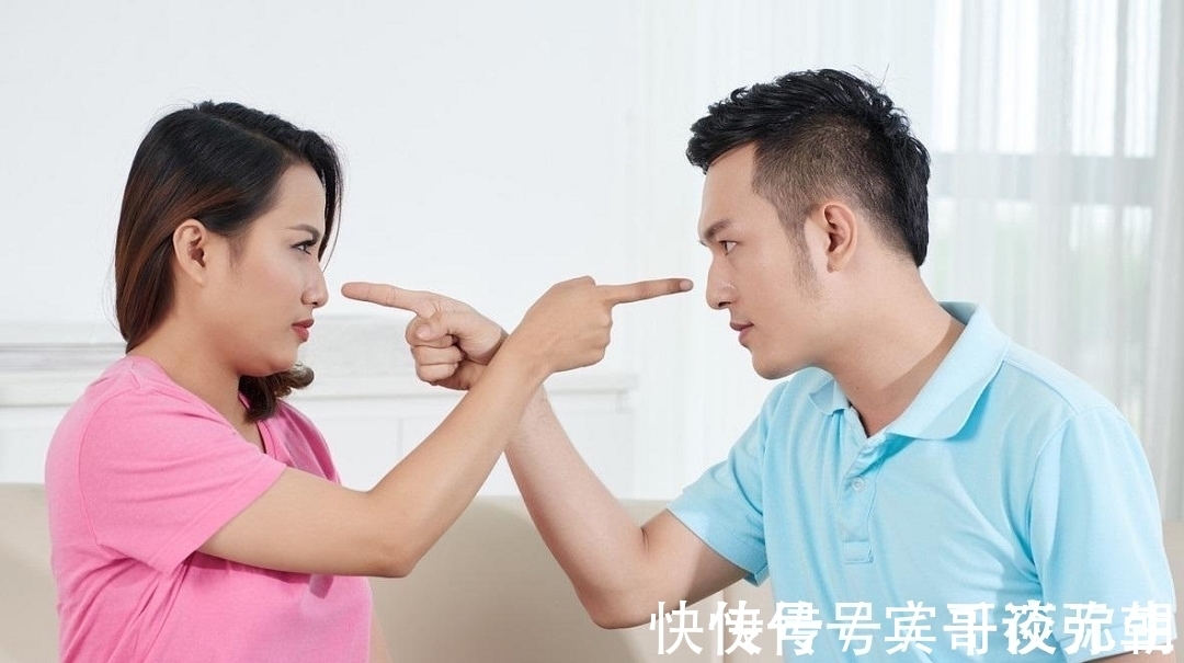 中风|47岁男子,平时滴酒不沾,却突发中风离世,只怪饭后常做这2件事