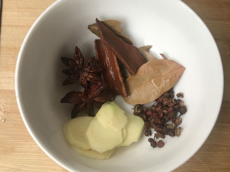 八角虽香，用对了才能发挥出香味！多数人不知道，导致多放也不香