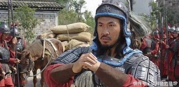 抬上|朱元璋把喝醉的徐达抬上龙床，徐达醒后做了一事，朱元璋放心了！