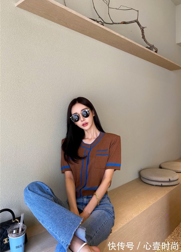 搭配|女神孙允珠高清时尚搭配:雪茄橡木暗棕低调细针织开衫