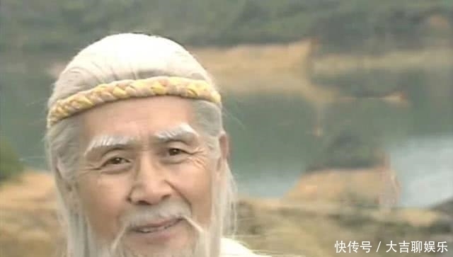  文王背姜子牙走800步，周朝天下存在800年，文王懊悔：我犯了致命错误