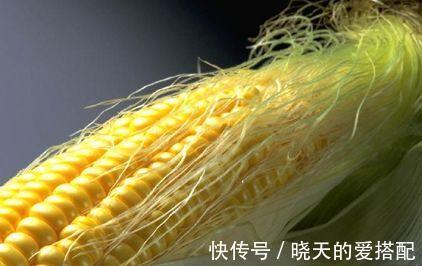 韭菜炒豆腐|对身体很好的3种食物,延缓衰老,滋润肌肤,谁吃谁受益