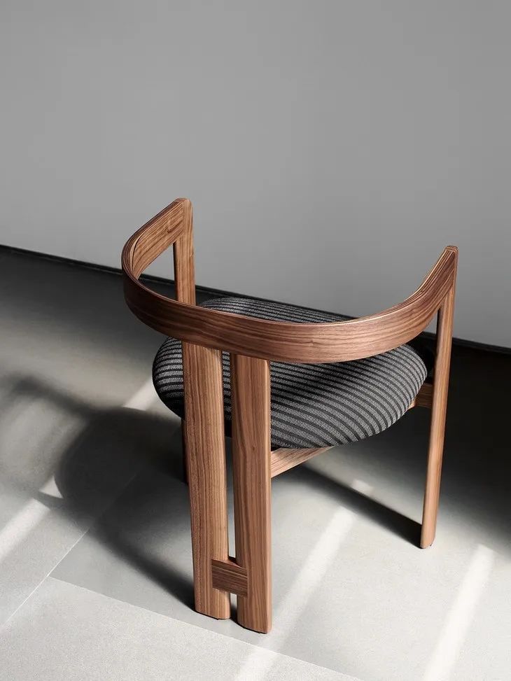 办公椅|居家第N天,某宝给我推了“盘腿神器”