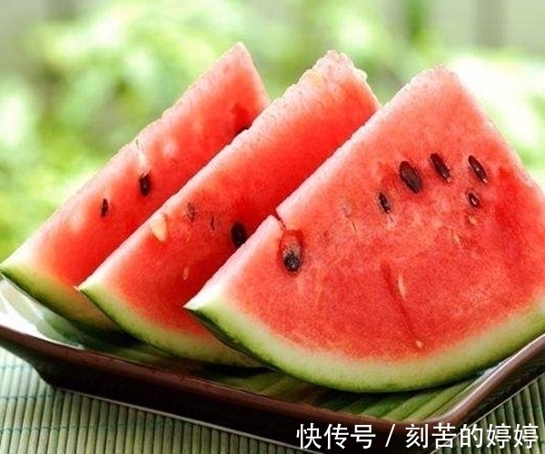 孩子|几种常见的水果,孩子再馋父母也别给他吃 ,会影响生长发育!