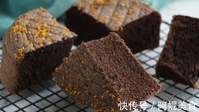 包子|黑米新吃法，不用水不加油，打上鸡蛋做米糕比包子好吃