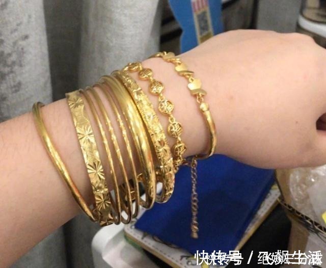 手表 手腕上戴金、银还是玉,代表不同品味和眼光,你戴哪种