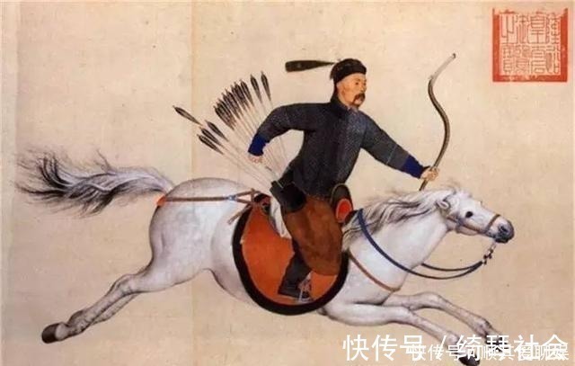 百家讲坛!易中天骂乾隆后,被清朝后人告上法庭?网友:我也骂了,告我吧