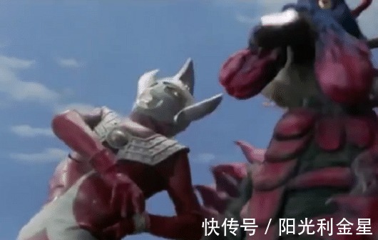 奧特曼|奧特曼失敗合集，賽文被封入十字架，杰克奧特曼被“分尸”