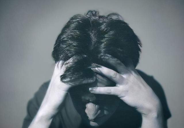 肝脏|肝脏不好的人,会出现2处黑,2处红,一个不占,说明肝比较健康