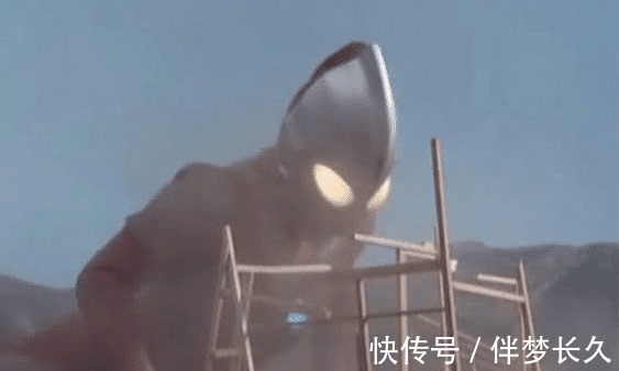 动画片|它是唯一被地球人“厌恶”的奥特曼，只会跟在别人的后面修房子