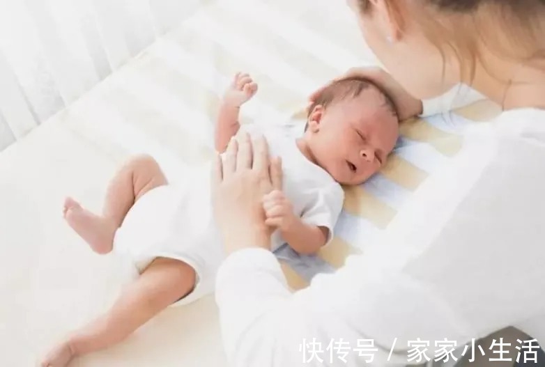 胎发|【家家母婴】0-1岁宝宝15个最常见护理问题!
