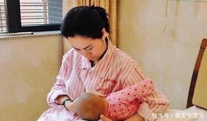 宝宝|6个月婴儿一直紧握拳头，奶奶发现不对劲送去医院，医生晚了