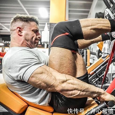 肌肉|只要运动方法正确,坚持住,弱鸡也可以变“肌肉巨兽”