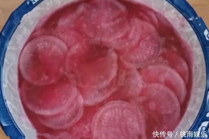 此菜简单不失奢华,酸甜脆爽解油腻,20分钟出锅,年夜饭必备