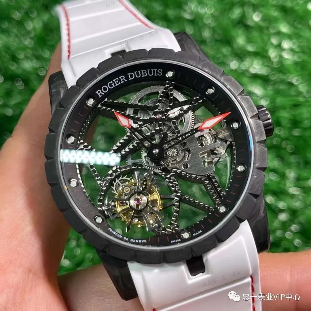 颜值最高佩戴最舒适的真陀飞轮机芯，RD王者系列碳纤维陀飞轮腕表