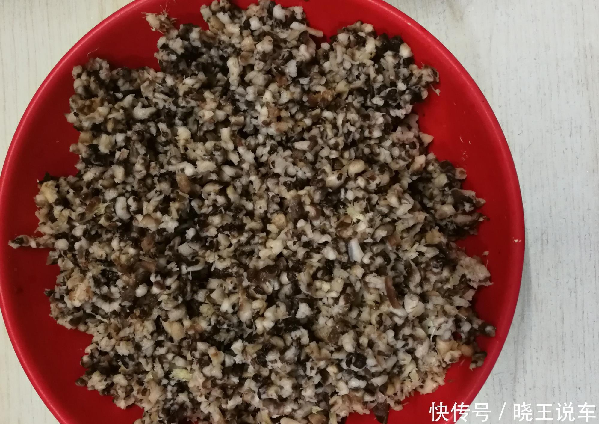 香菇包饺子，牢记3种步骤，很多人不懂，难怪没有饺子馆做的好吃