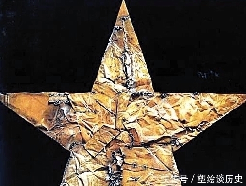 装置物$冷军一幅画1005万,放大15倍,网友:这不是画,越看越不像