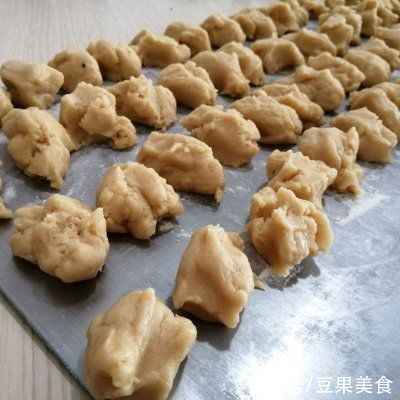 国民味|#橄享国民味 热烹更美味#五仁月饼