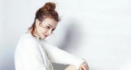 能量 主持王牌综艺节目,过着不差钱的生活,吴昕为何总是充满负能量?