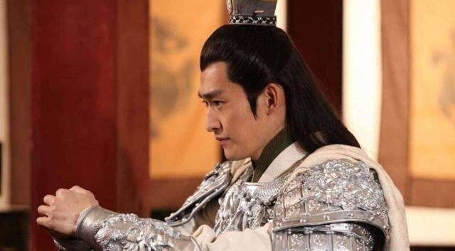 掘墓|唐朝大将临终预言子孙必反,15年后果真应验,武则天将其掘墓砍棺