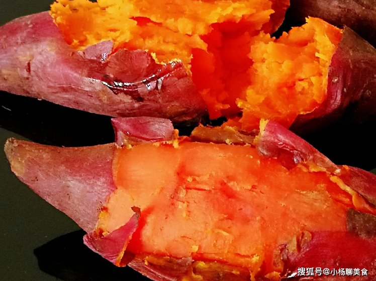 清甜|蒸红薯有窍门，不要只会隔水蒸！学会4点，红薯清甜香浓又软糯！
