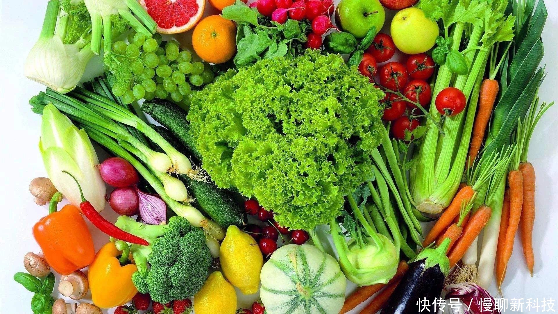 植物营养价值较低，牛只吃草，那它身上的肌肉