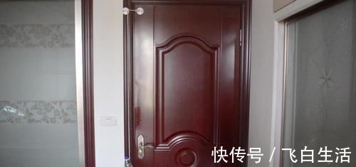在门后挂一瓶矿泉水,作用真厉害,解决了全家人的困扰,赶紧试试