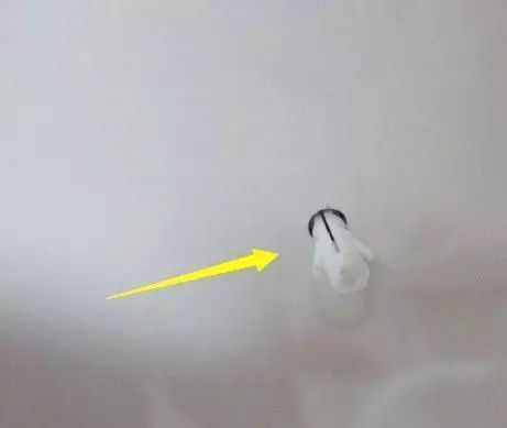 瓷砖|瓷砖钻眼打孔容易碎怎么破?老师傅来支招,再也不会浪费材料了